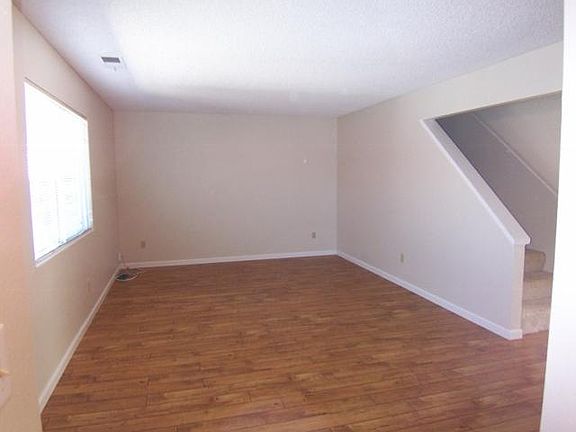 4th image of 742 Saint Michael Cir