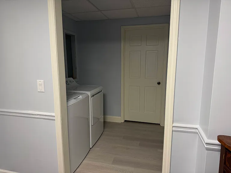8870 Glen Ferry Dr — Photo 18