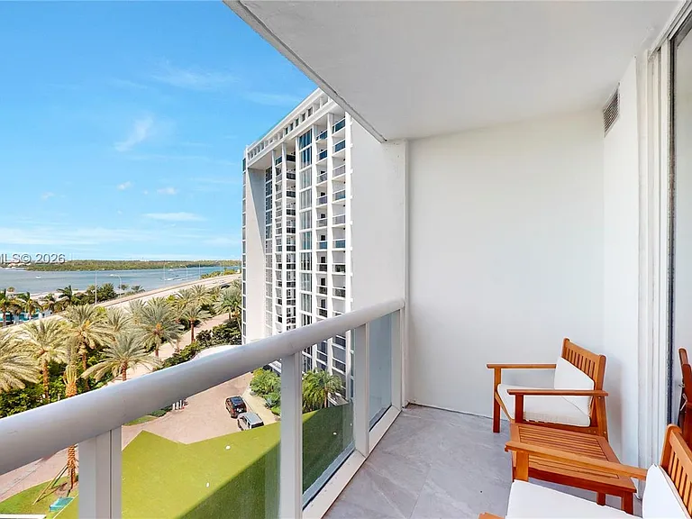 10275 Collins Ave #724 — Photo 1