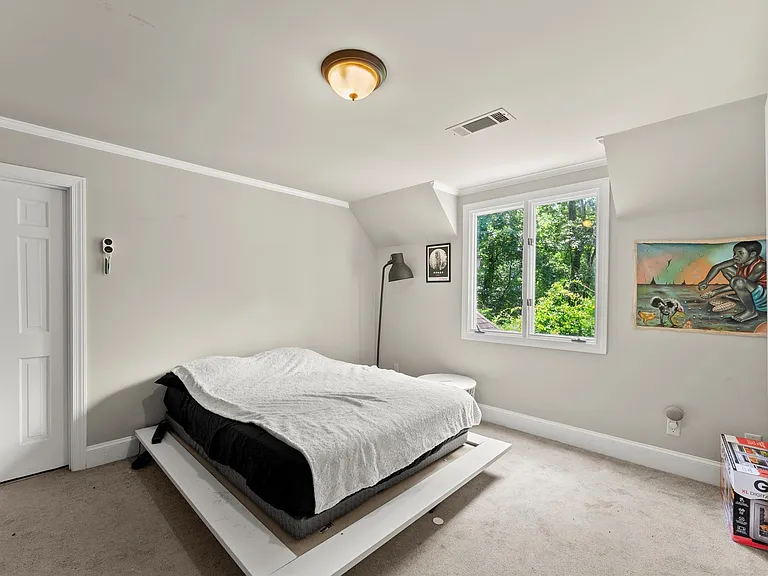 5785 Northside Dr — Photo 27
