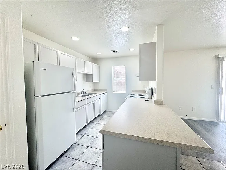 1040 Pahrump Valley Blvd #3 — Photo 3