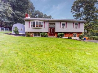 66 Brandy Ln, Wappingers Falls, NY 12590