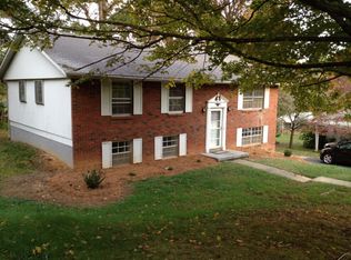 5 White Pine Cir, Arden, NC 28704