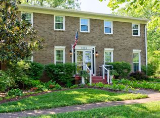 4006 Stony Brook Dr, Jeffersontown, KY 40299