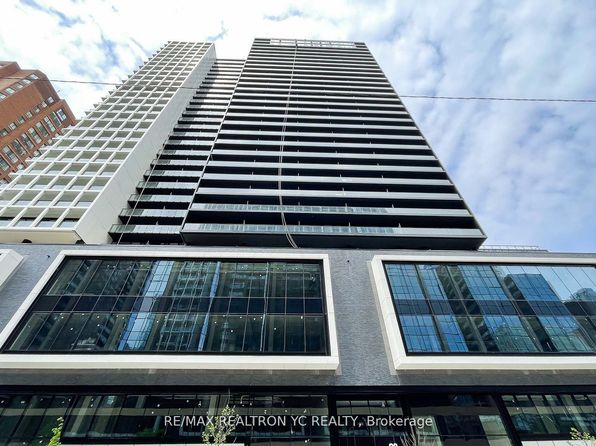 20 Edward St #2516-C01, Toronto, ON M5G 0C5