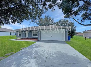 210 Manatee St, Fort Myers, FL 33913