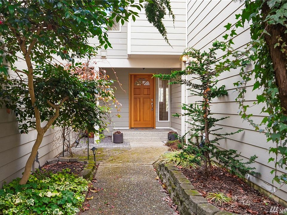 1st image of 2709 174th Ave NE #127