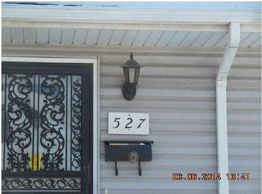 2nd image of 527 E 144th St