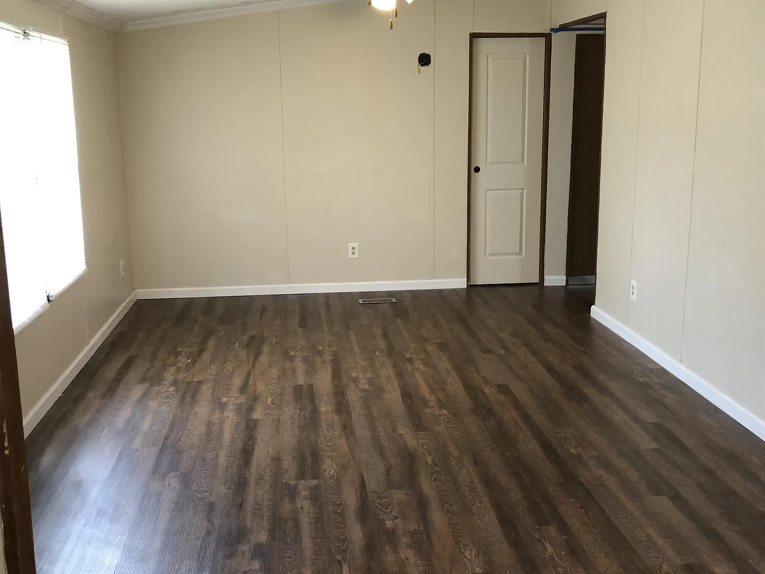 Singletary Street 102 - 1 — Photo 3