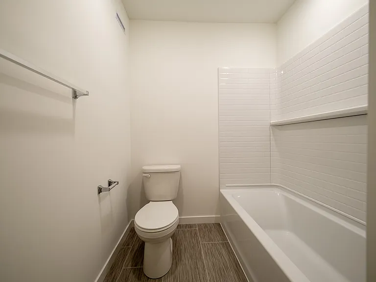 10429 Ithaca Ln N — Photo 17