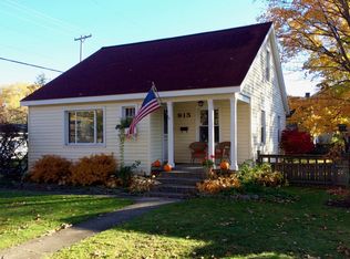 915 S Maple St, Traverse City, MI 49684