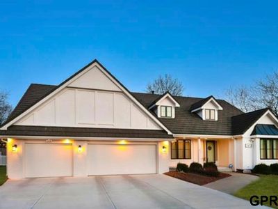 16405 Pasadena Cir, Omaha, NE, 68130