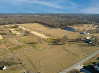 639 Golf Course Rd, Marshfield, MO 65706