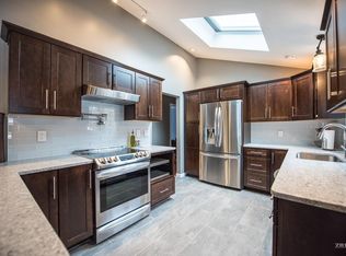 24 Buena Vista Ave, Salem, MA 01970