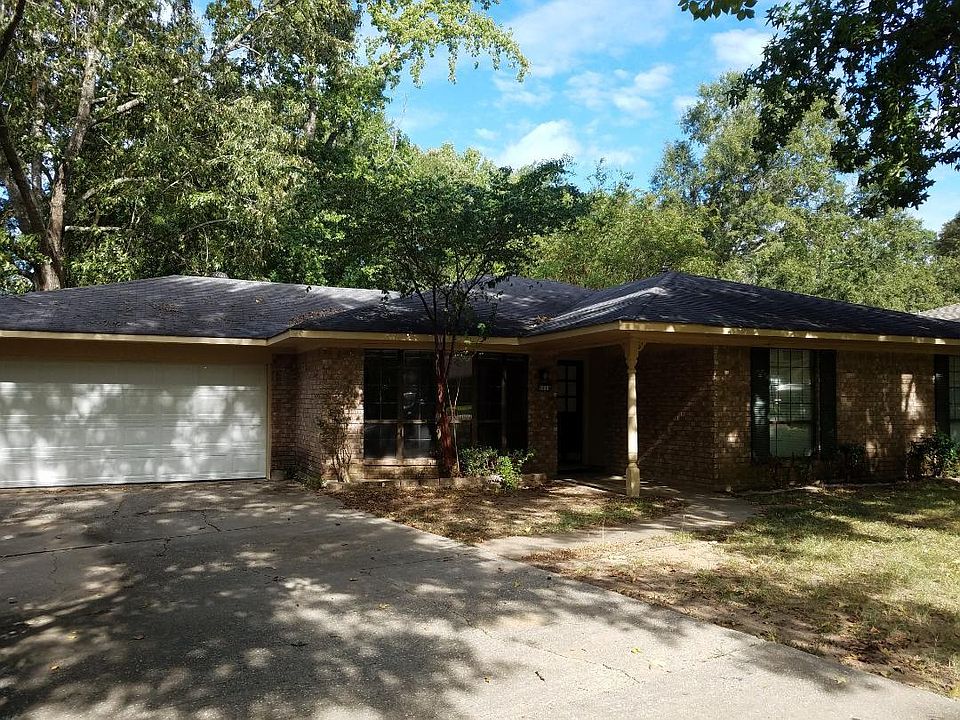 Front of Home from Driveway