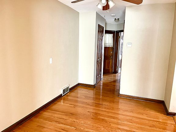Dining Room/Bedroom Hallway