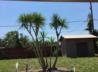 1749 43rd St SW, Naples, FL 34116