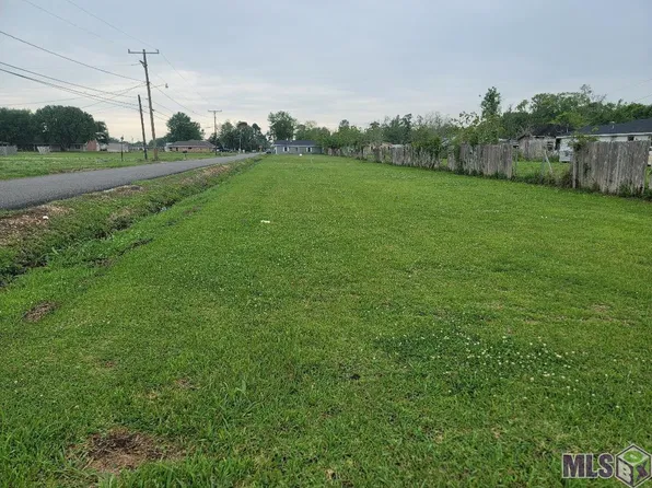 3238 Baytree St, Vacherie, LA 70090