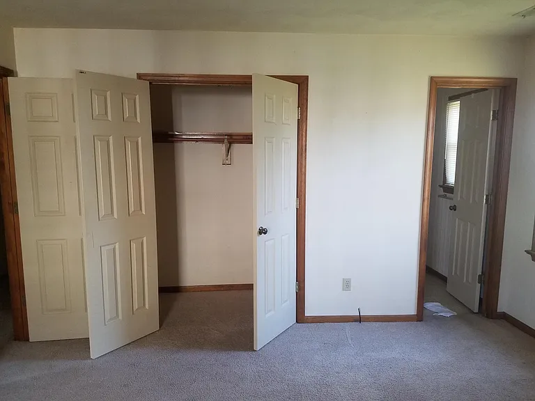4105 Sorrento Dr — Photo 10