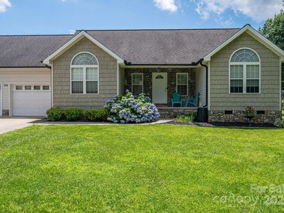 104 Nottingham Dr, Maiden, NC, 28650