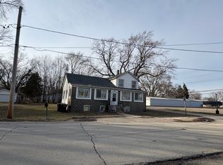158 S Railroad St, Braidwood, IL 60408