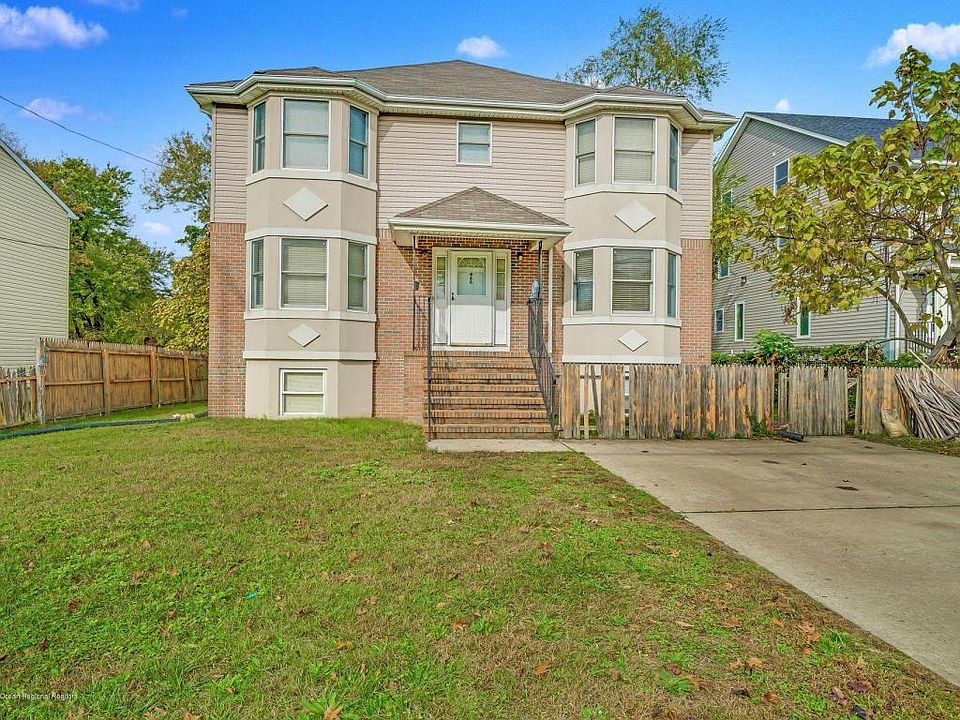 1st image of 466 Manetta Ave