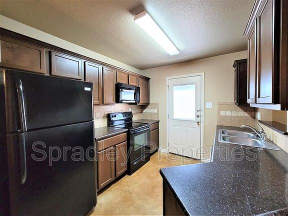 3rd image of 4625B Teesh Dr