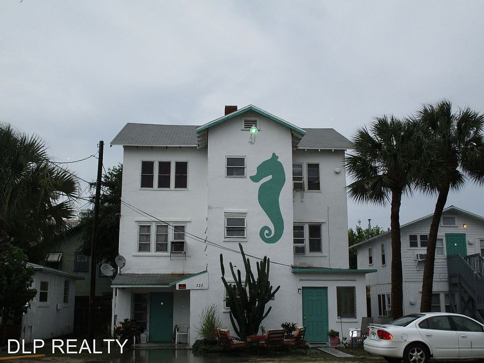 1st image of 222 N Oleander Ave APT 2