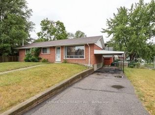 2 Orton Park Rd #E09, Toronto, ON M1G 3G1