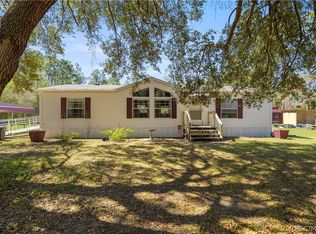 2670 SE 141st Ave, Morriston, FL 32668