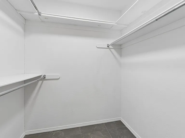 1308 Kelly Park Rd — Photo 28