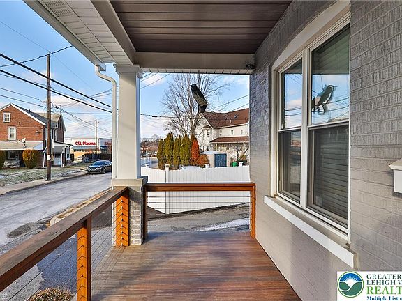 4th image of 459 N Oswego St