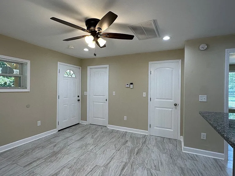 1006 S Welcome Rd #B — Photo 7