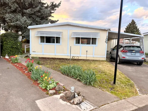 3431 S Pacific Hwy Space 104, Medford, OR 97501