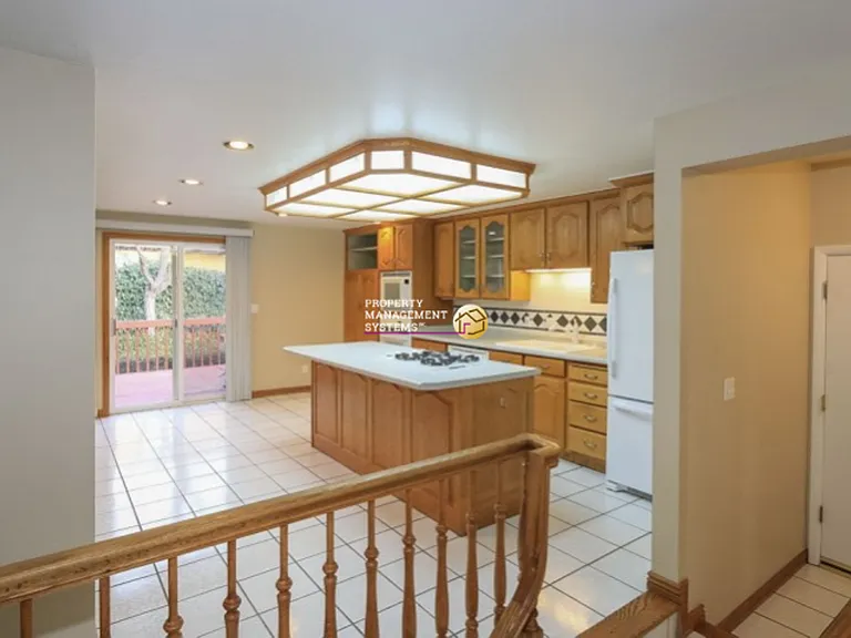 12131 S Mill Ridge Rd — Photo 3