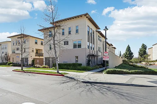 951 Arrowleaf Pl Photo 1