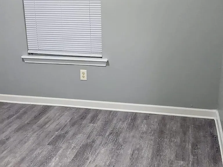 400 Apricot St — Photo 17