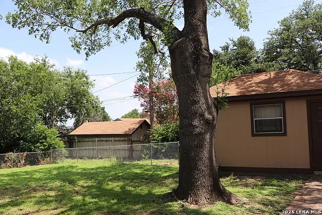 3910 Portsmouth Dr — Photo 20