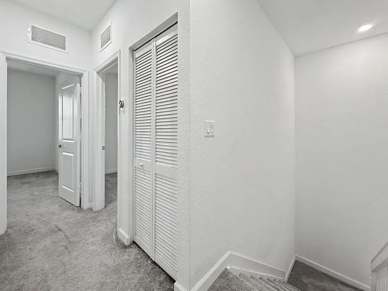 2644 SE 15th Ct #2644 — Photo 10