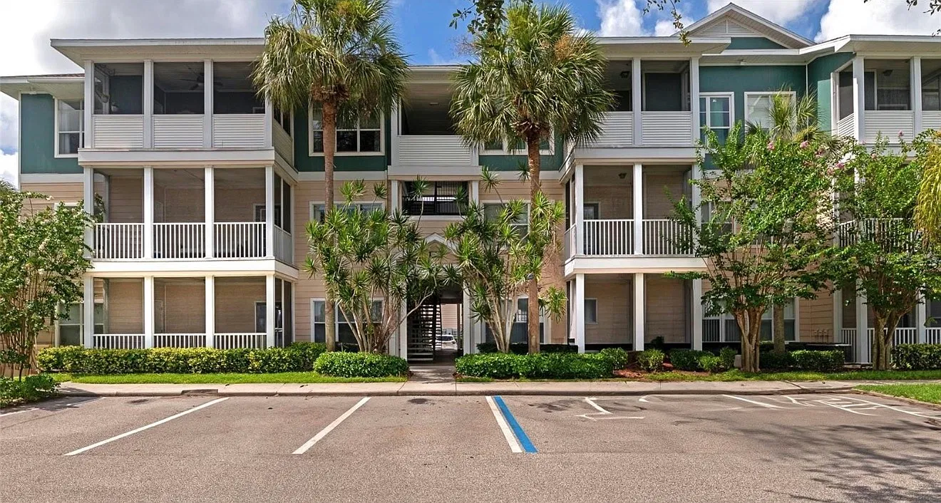 1 bed, 795 sqft, $1,700 — Photo 1