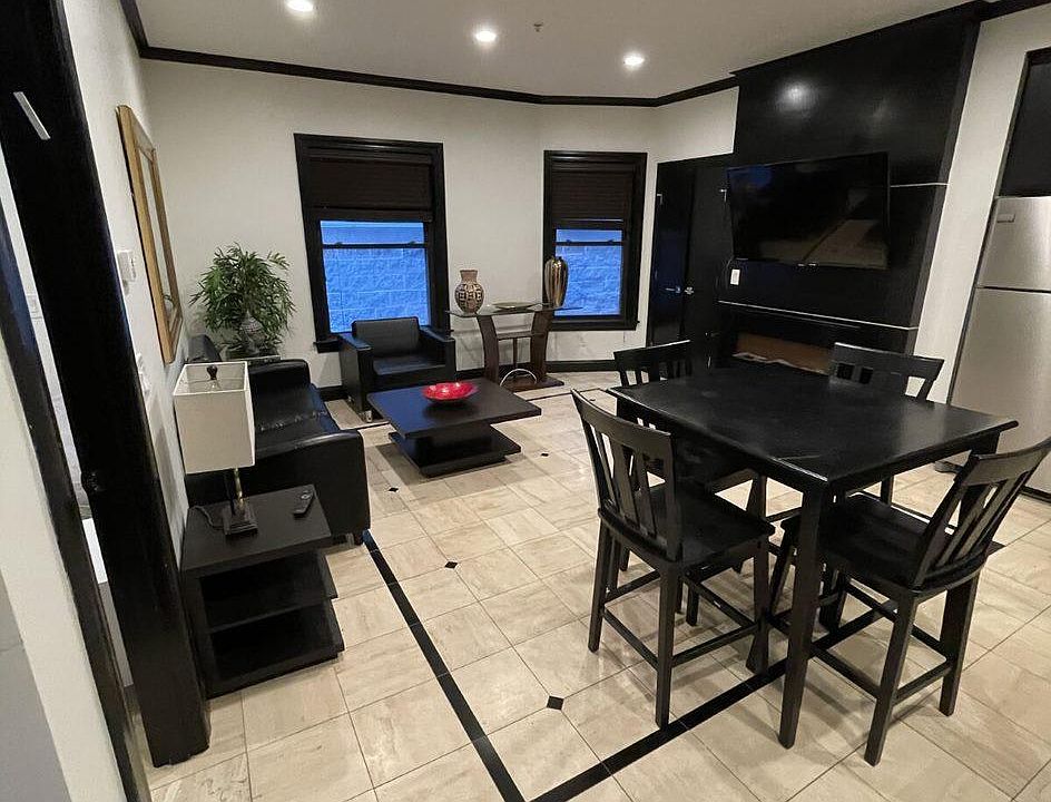 1st image of 5 Euclid Ave #1B