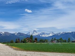 447 Parachute, Tetonia, ID 83452