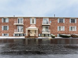 330 New World Dr #5E, Jefferson Hills, PA