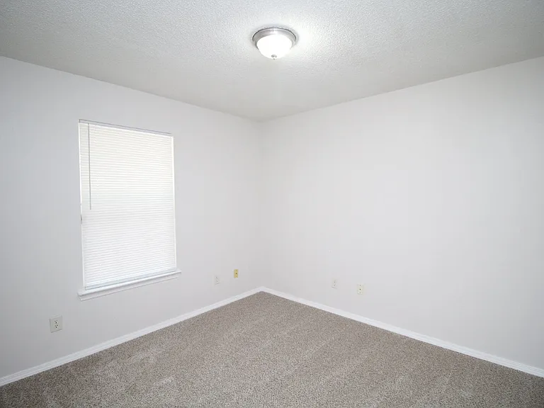 5579 Okaloosa St — Photo 9