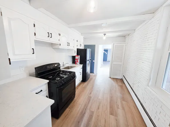 852 Blunston St, Columbia, PA 17512