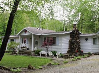 6575 Parisville Rd, Port Hope, MI 48468