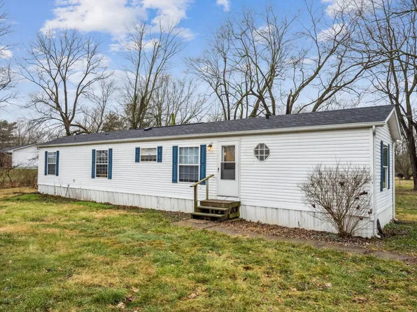 2745 N Court St, Circleville, OH 43113
