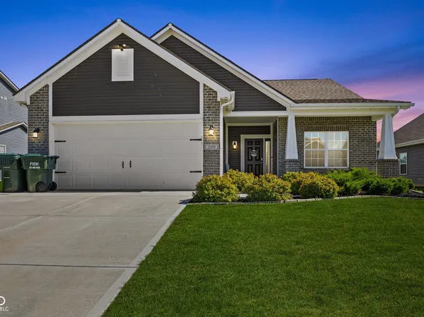 2359 Terra Cotta Dr, Greenfield, IN 46140