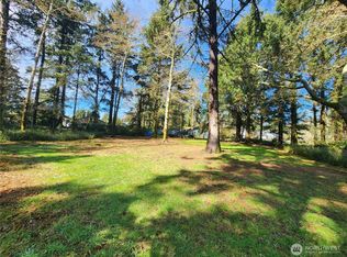 701 Wood Duck Ave SE, Ocean Shores, WA