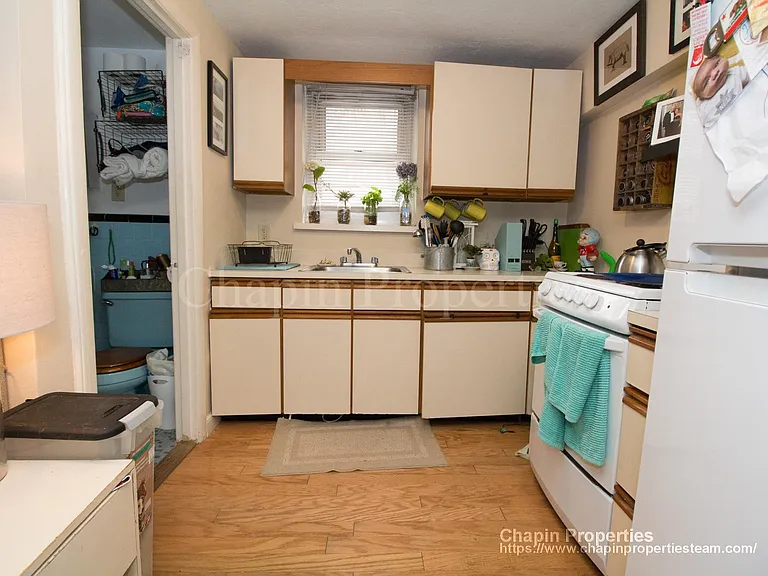 105 Chestnut St #2B — Photo 5